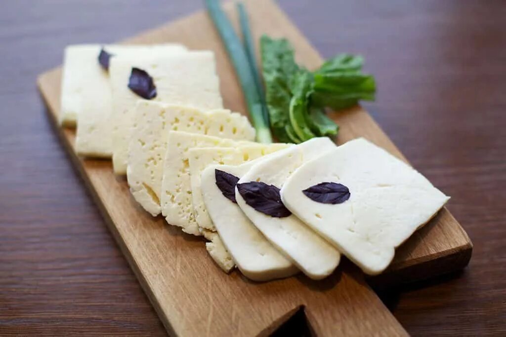 сулугуни университетская