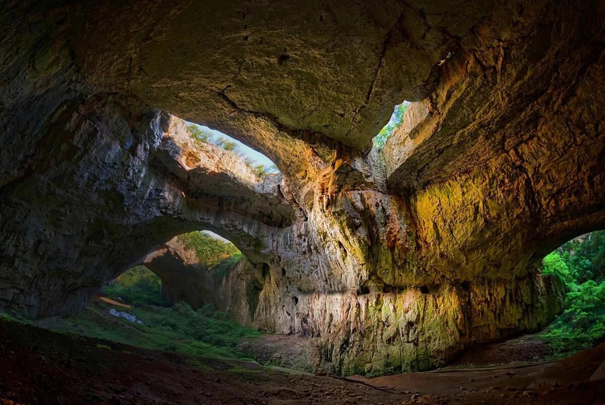 Cave v. Пещера Деветашка Болгария. Ахштырская пещера Адлер. Ахштырская пещера красная Поляна. Сочинский национальный парк пещеры.