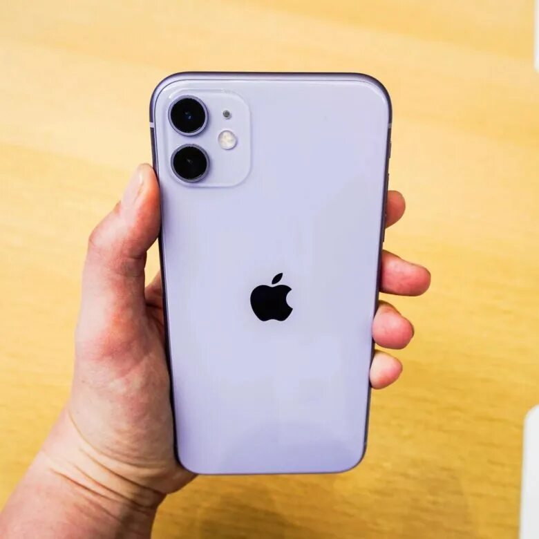 Дата выпуска айфона 11. Iphone 11 White. Айфон 11 128 ГБ. Iphone 11 128 белый. Айфон 11 124 ГБ.