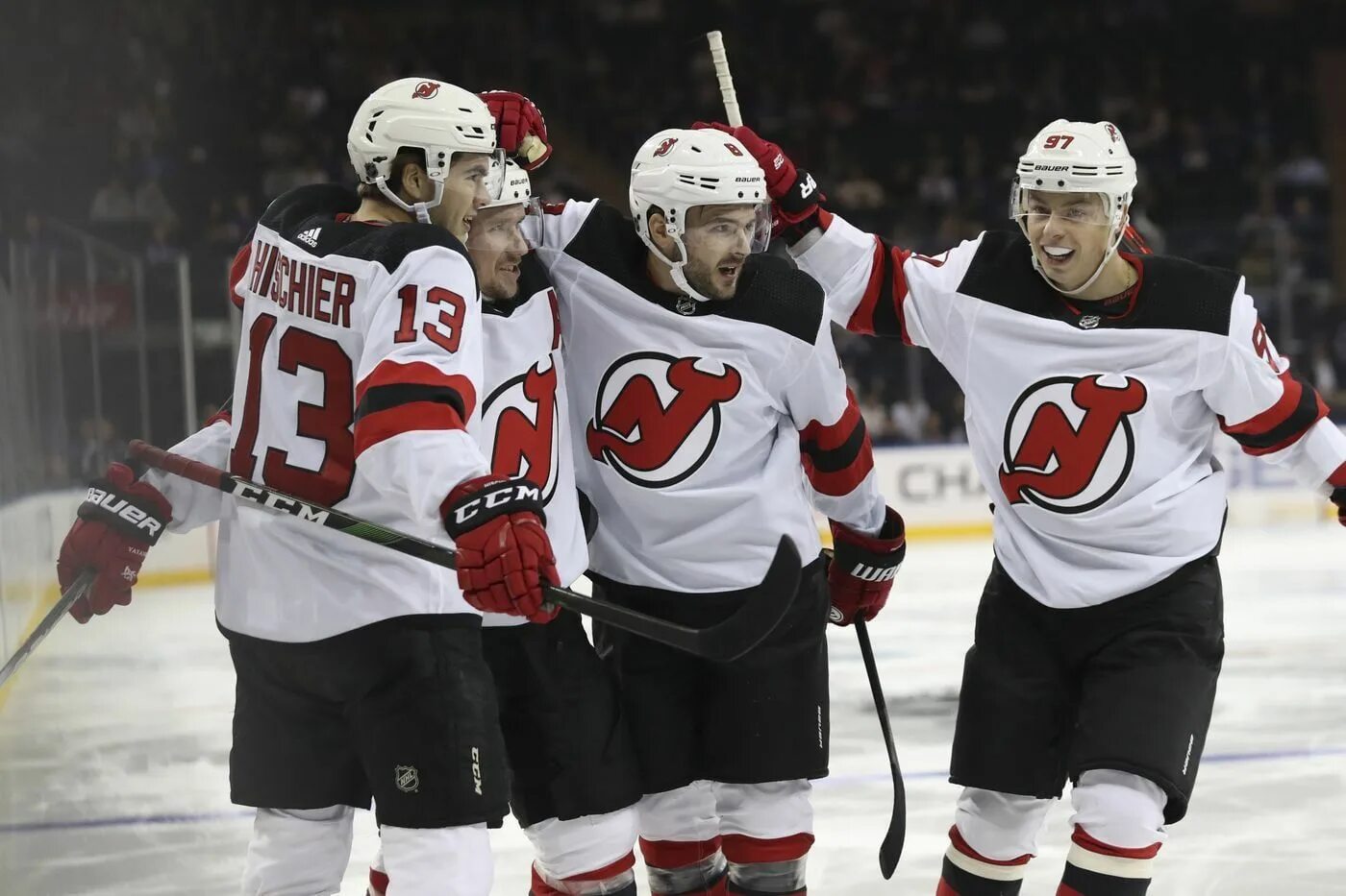 New jersey devils. Нью джерси Дэвилз. Хоккейная команда Нью джерси.