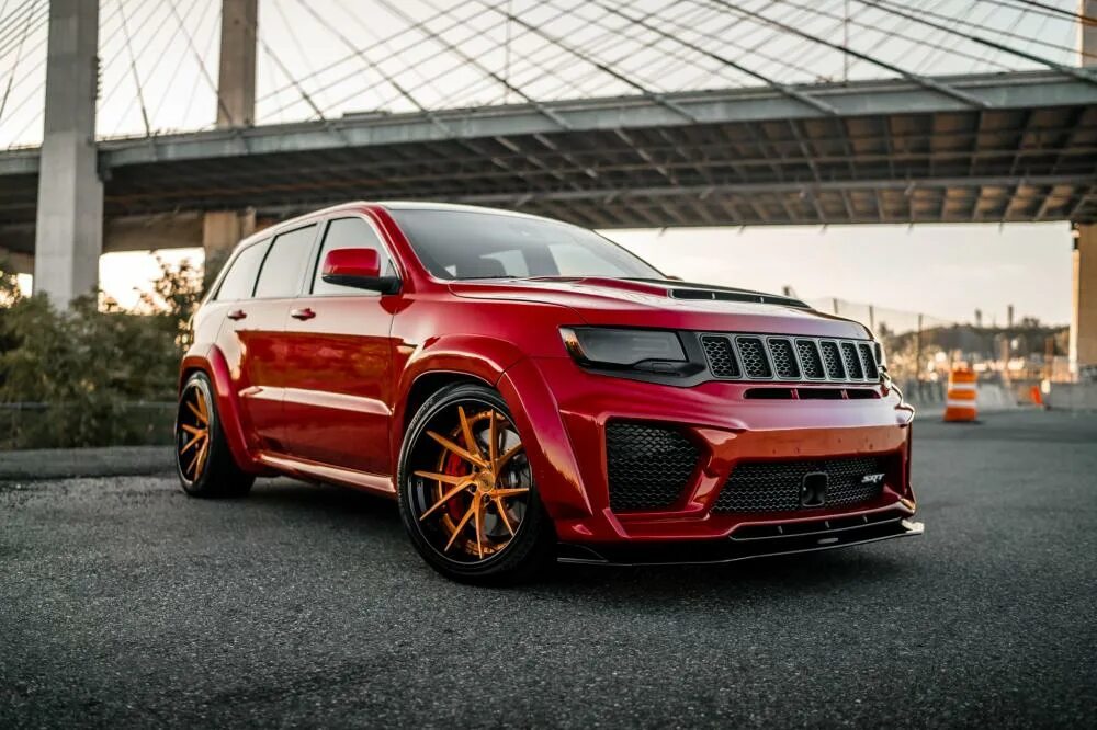 Grand tuning. Jeep Grand Cherokee srt8. Jeep Grand Cherokee srt8 2020. Jeep Grand Cherokee srt 2020. Jeep Grand Cherokee Trackhawk обвес.