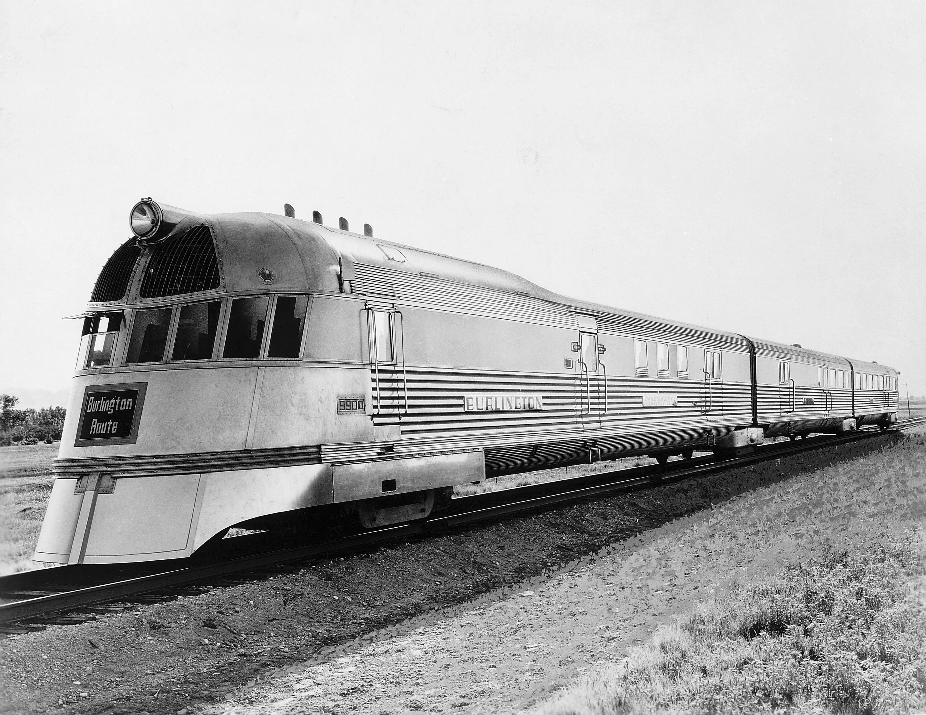 Железная дорога 20 века. Поезда 20 века. Американские поезда 20 века. Первый высокоскоростной поезд. Пассажирский поезд.