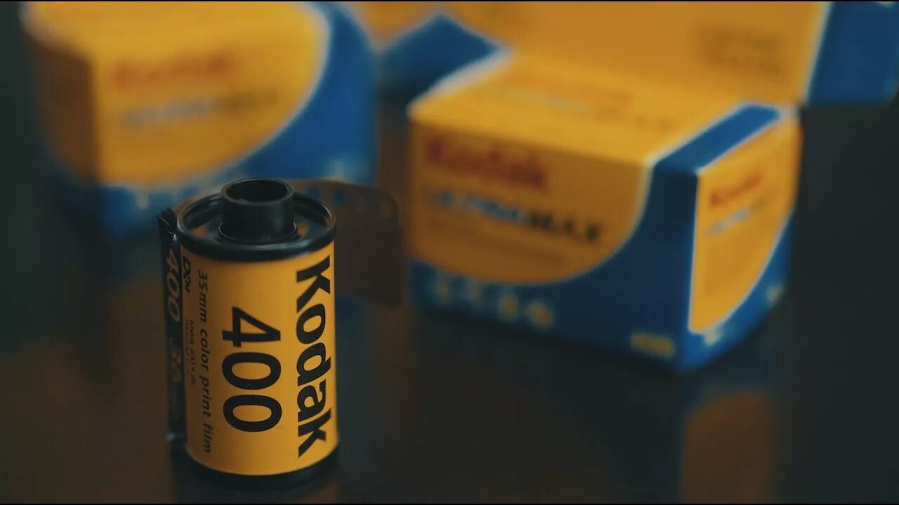 Как вставить пленку в кодак. Фотопленка kodak ultra max 400/36. kodak 400 пленка. кодак ultramax 400. kodak gold 400.