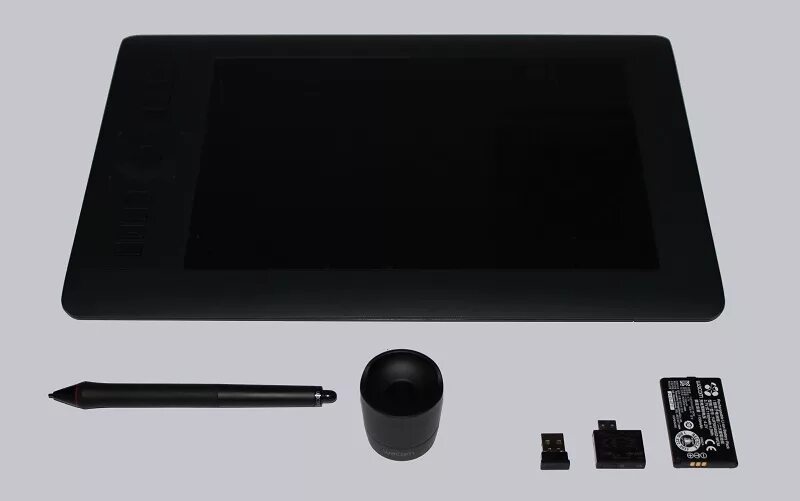 Wacom 5. Wacom Intuos Pro 5. Wacom Intuos Pro a4. Комплектация Wacom Intous Pro l. Планшет вакуум Intuos Pro m.