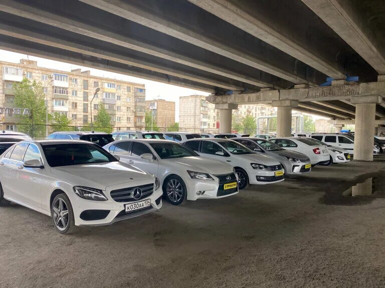 лада центр захарова 41. автосалон автопарк запад. автосалон автопарк запад. лада-центр юго-запад. автопарк салон.