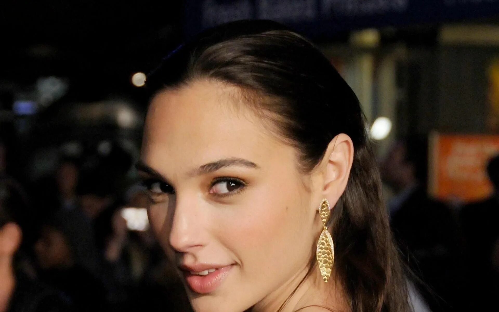 Галь Гадот. Галь Гадот (gal Gadot). Галь Гадот глаза. Галь Гадот улыбка.