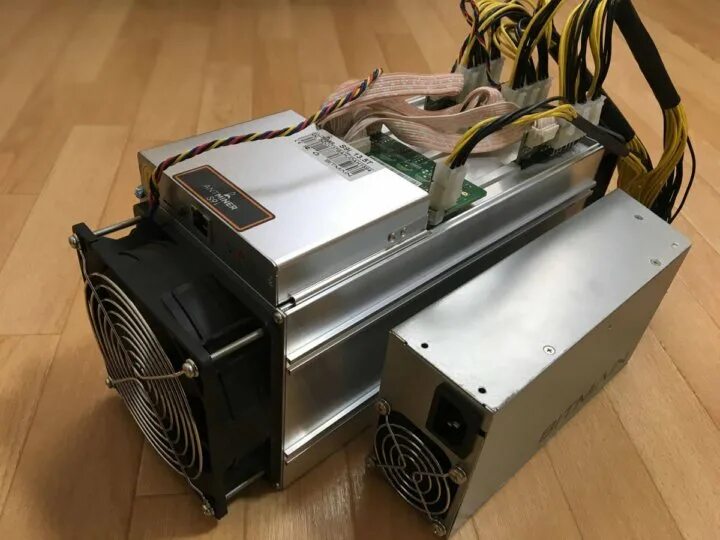 Asic s9. Antminer s9. Asic фото. Asic фото. Асик майнер.