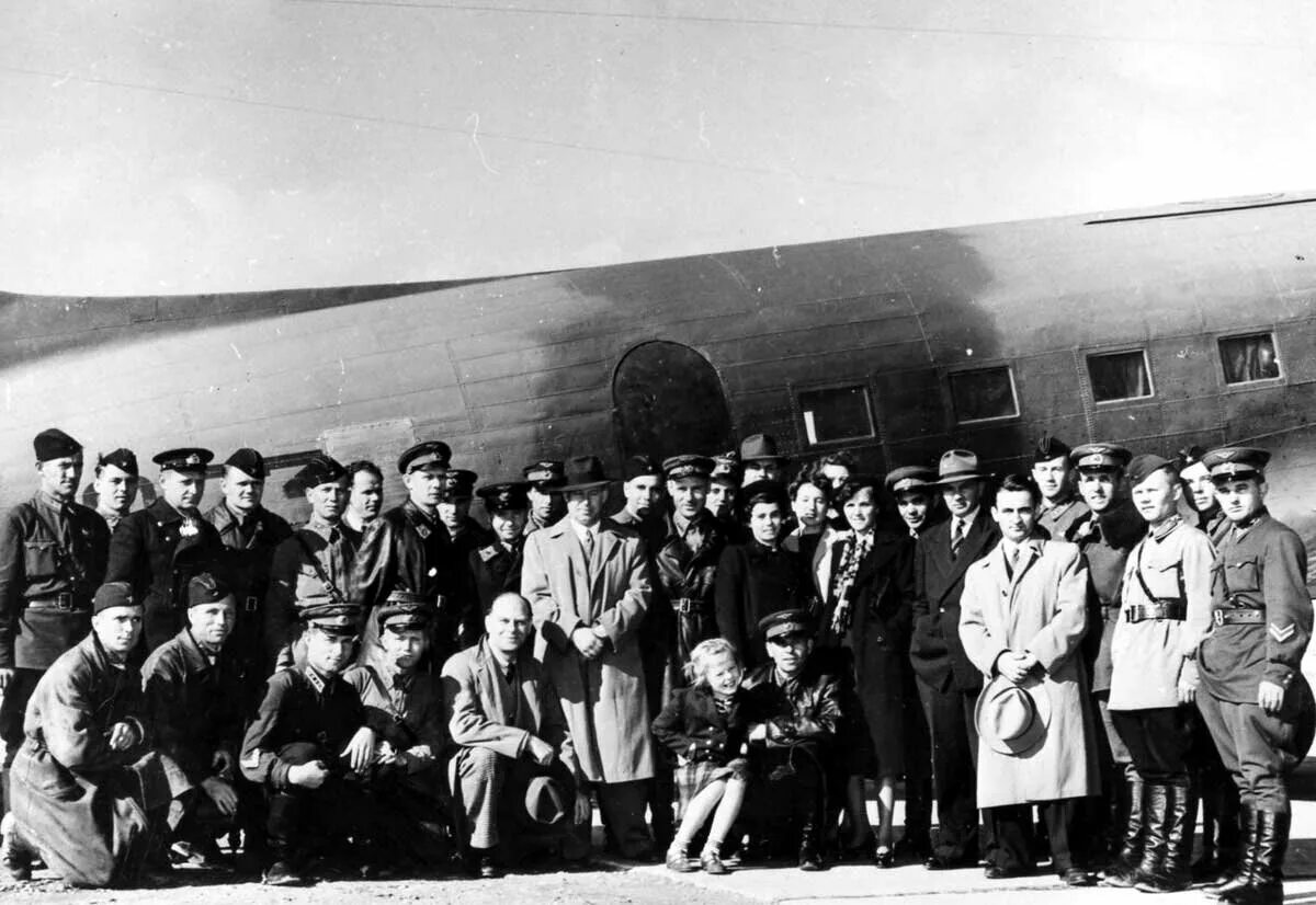 Авиатрасса АЛСИБ. 1942 АЛСИБ. Летчики трассы АЛСИБ. Секретная авиатрасса Аляска Сибирь. Алсиб с какой целью была организована