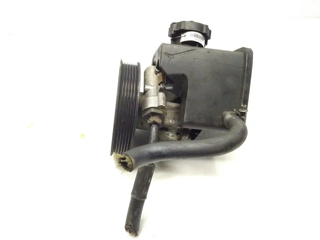 Насос гидроусилителя руля спринтер 208д. Febi для мерседес спринтер гур. Спринтер гур. Насос гур спринтер 906 646. Насос гидроусилителя руля мерседес спринтер.