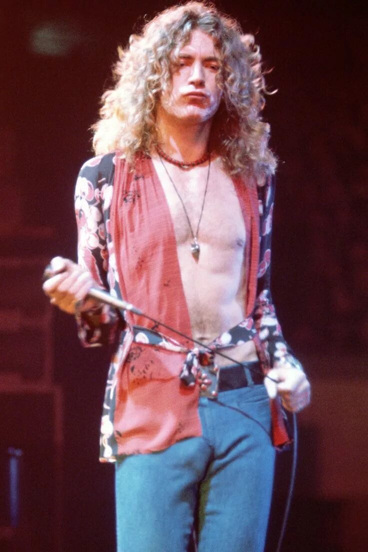 Солист лед зеппелин. Роберт плант led zeppelin. лед зеппелин солист роберт плант. роберт бланк в молодости. лед зеппелин роберт плант в молодости.