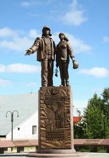 Памятник строителям