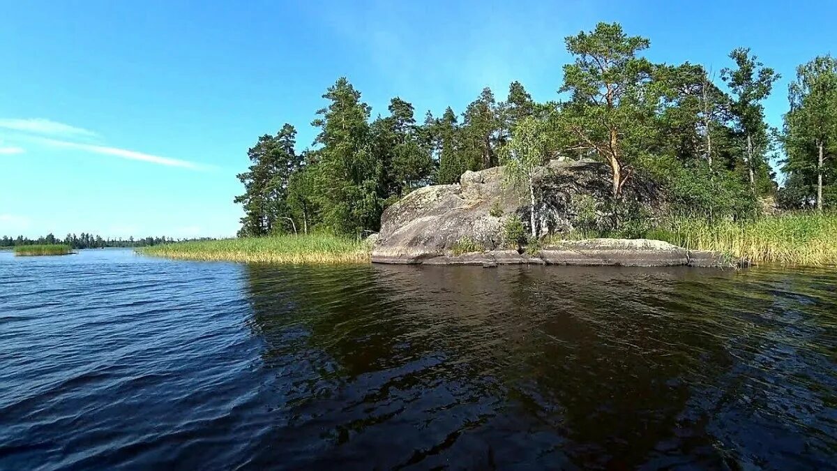 Сердце вуоксы поселок. Остров олений вуокса. острова вуоксы приозерск. остров никитинский вуокса. озеро вуокса приозерск.