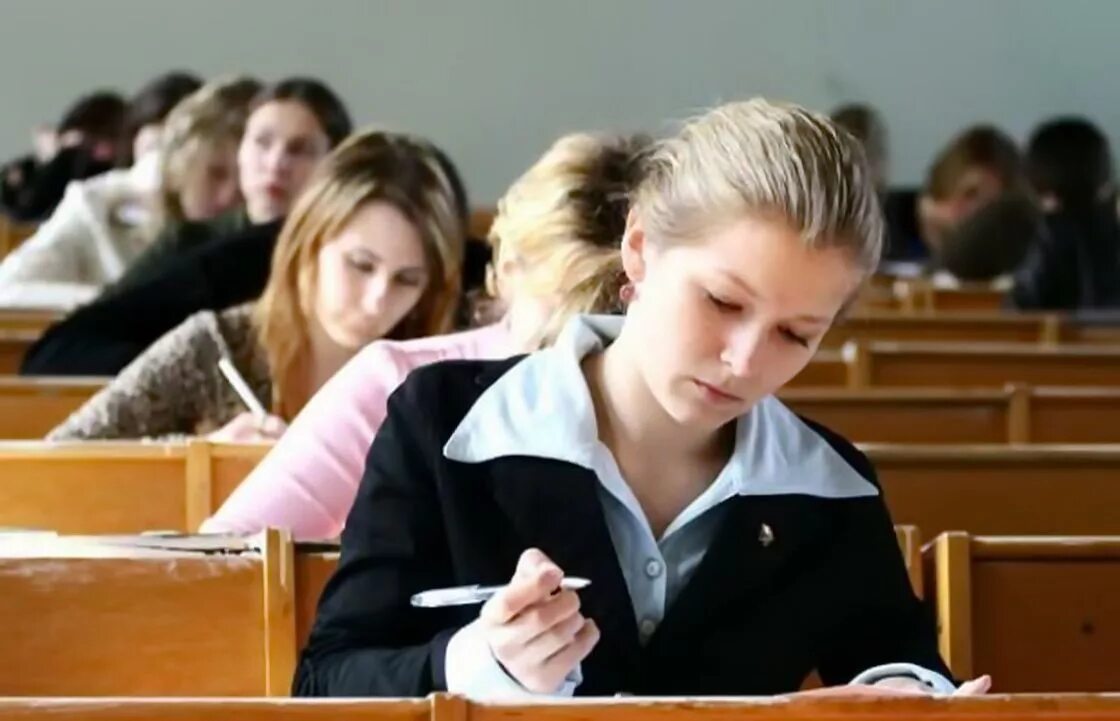 Образование в рб. Образование в белоруссии. высшее образование в белоруссии. школьное образование в белорусской. фото на тему образование.