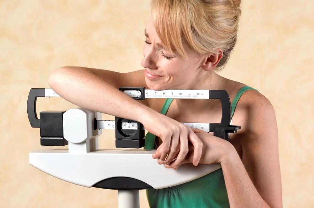 Почему не получается похудеть. Женщина с избыточным весом. Женщина с лишним весом. Фитнес женщины. Похудеть не удалось.