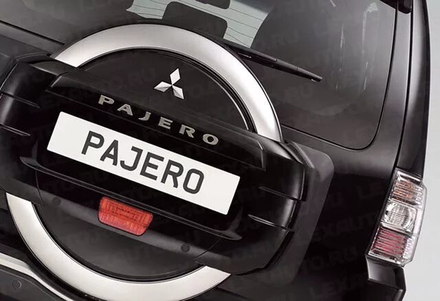 Купить колпак запасного колеса для Mitsubishi Pajero 4 в regiontehsnab.ru
