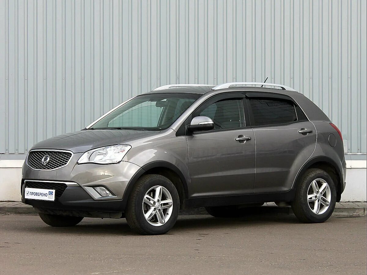 Саньенг актион автомат дизель. SSANGYONG Actyon II, 2011. ССАНГЕНГ Актион 2011 серый. Санг Йонг Актион 2011. SSANGYONG Actyon серая машина.