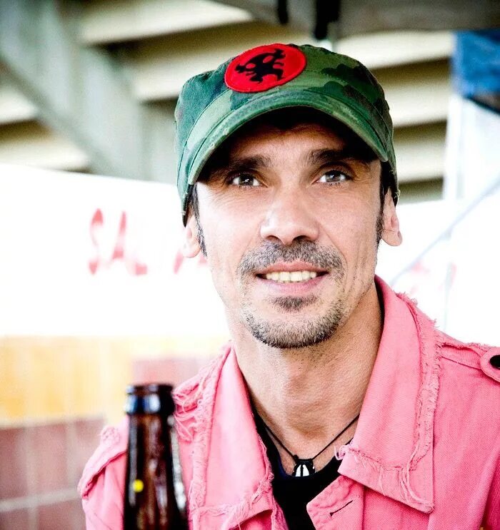 Manu ciao. Чао фан. manu chao группа. ману чао фото. la radiolina ману чао.