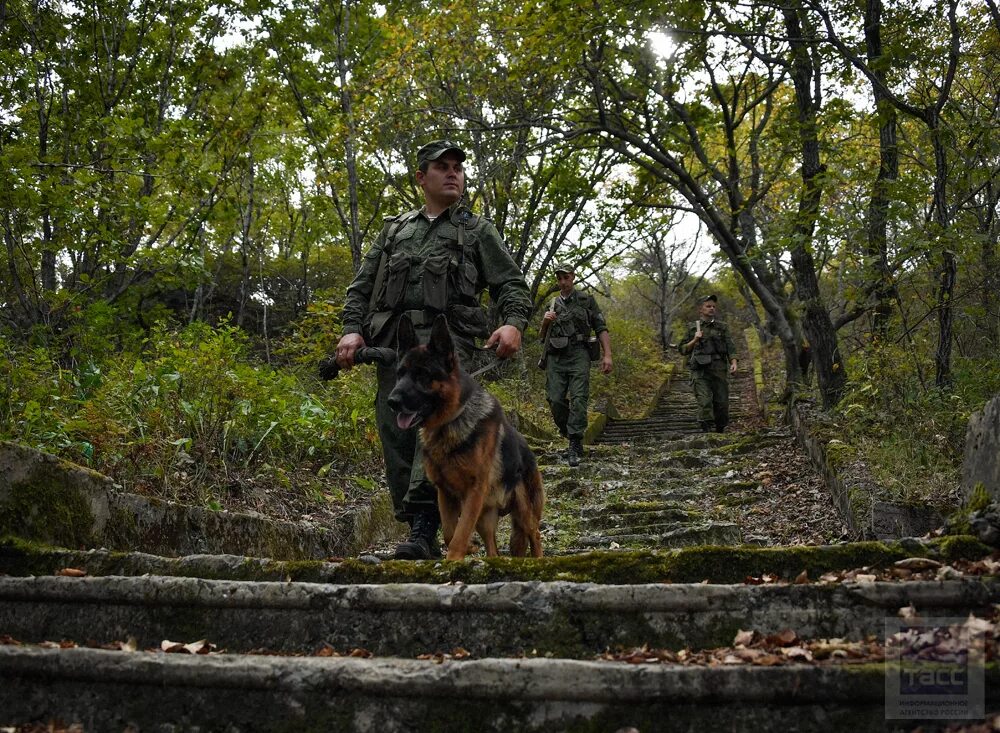 Погода в пограничном районе приморского края. Пограничная зона Хасанский район Приморский край. Пограничники Приморский край. Поселок пограничный Приморский край. Гродеково пограничный Приморский край-.