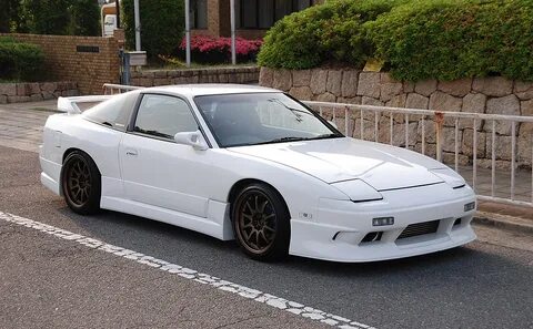 Nissan 18