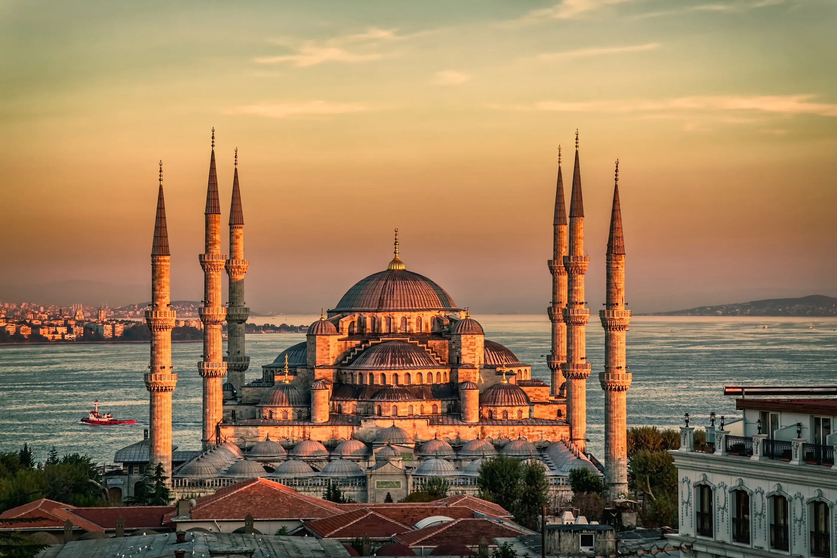 Время в городах турции. Мечеть Султанахмет в Стамбуле. Голубая мечеть (мечеть Султанахмет).