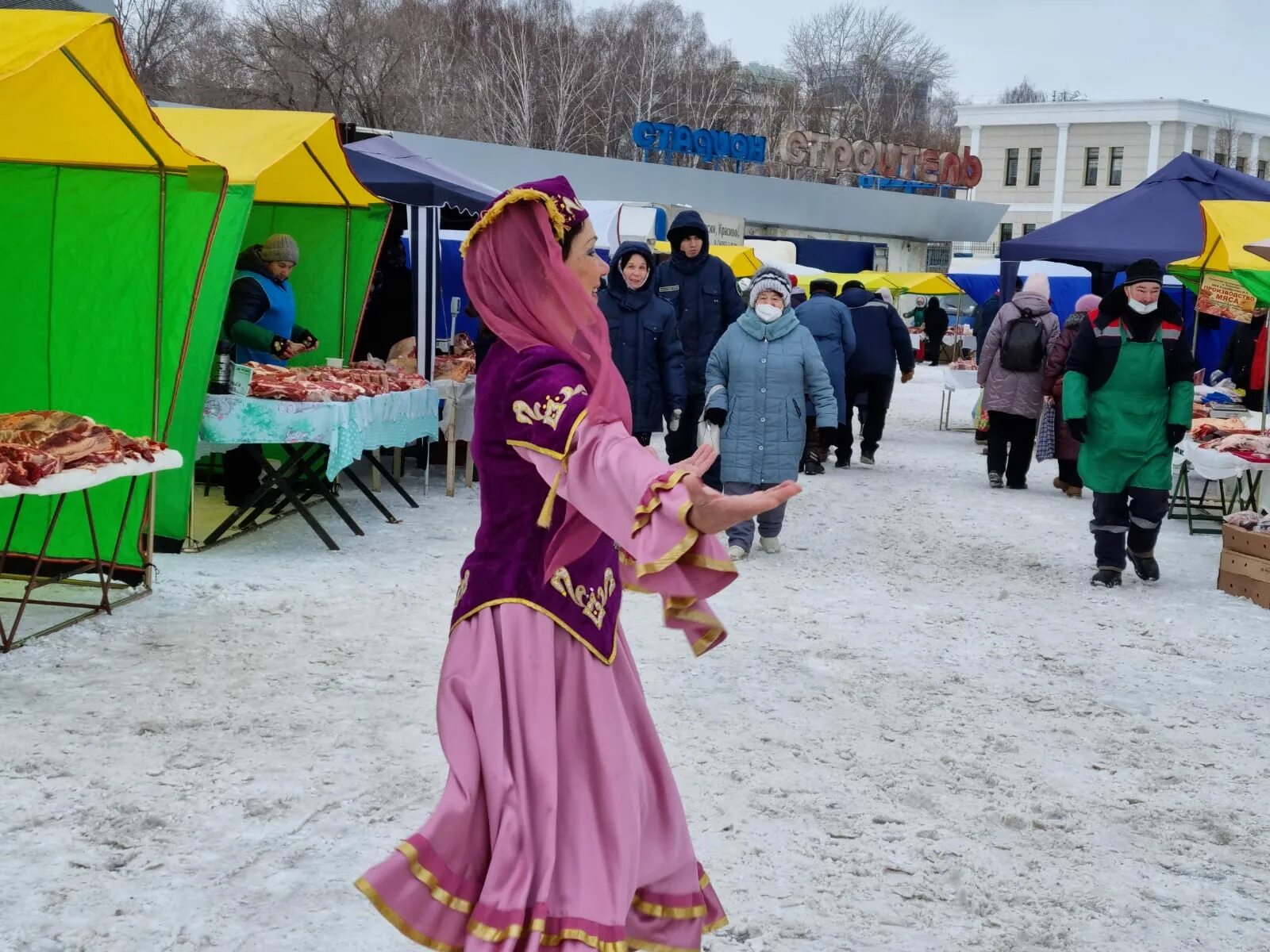 Новости наб челны свежие. Ярмарка Набережные Челны. Белорусская ярмарка в Набережных Челнах сегодня. Новости свежие Челнах.