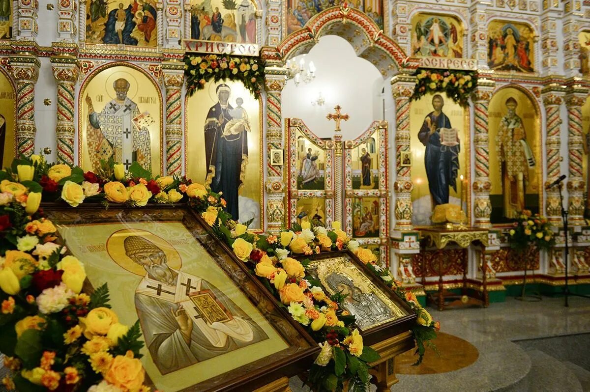 Храм святителя спиридона в нагатинском. Храм спиридона тримифунтского. Храм спиридона тримифунтского в нагатинском. Храм спиридона тримифунтского в москве. Храм спиридона тримифунтского в нагатинском затоне.