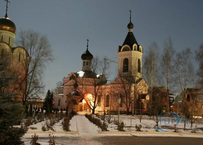 Успенском николо васильевском монастыре. Свято-Успенский Николо-Васильевский монастырь. Свято-Успенский Николо-Васильевский монастырь в Никольском. Святоьуспенский ниеоло Вальевский монастырь. Свято Успенский Николо Васильевский монастырь на Донбассе.