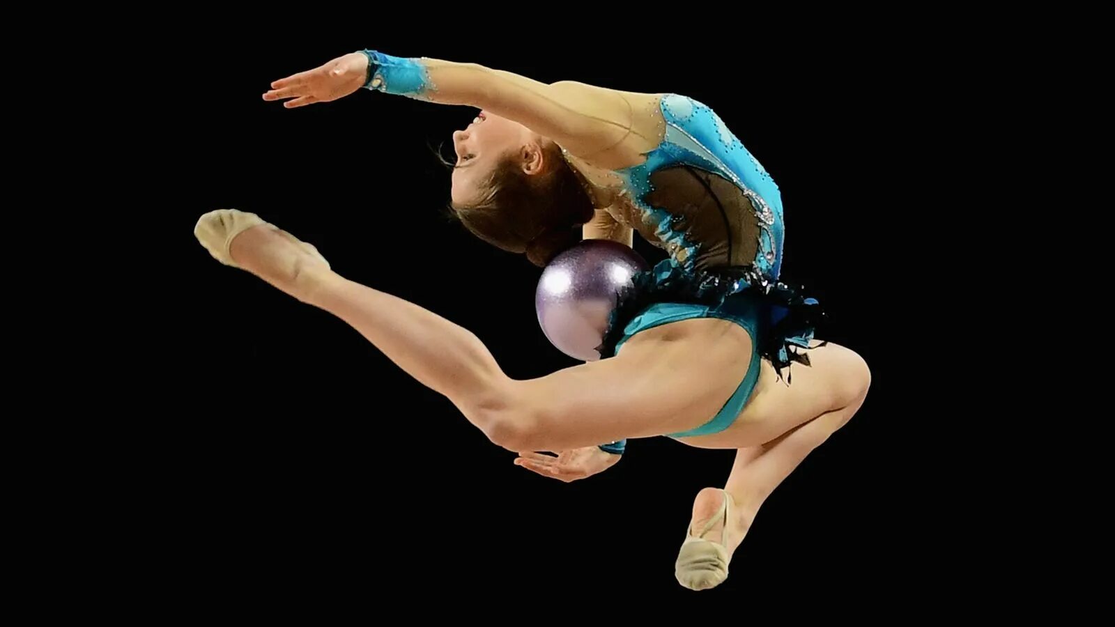 юлия барсукова художественная гимнастика. екатерина таныгина художественная гимнастика. лаура диамбекова гимнастика. гимнастика арина аверина. художественная гимнастика перевод.