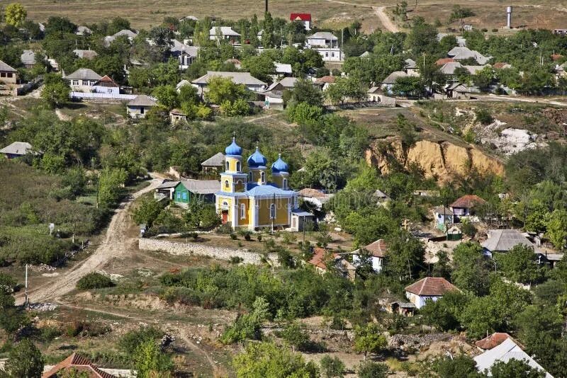 Куничи молдова. Молдова село Требужены. Молдавия Требужены. Село Требужены Молдова Оргеевский район. Кашкалия Молдавия село.