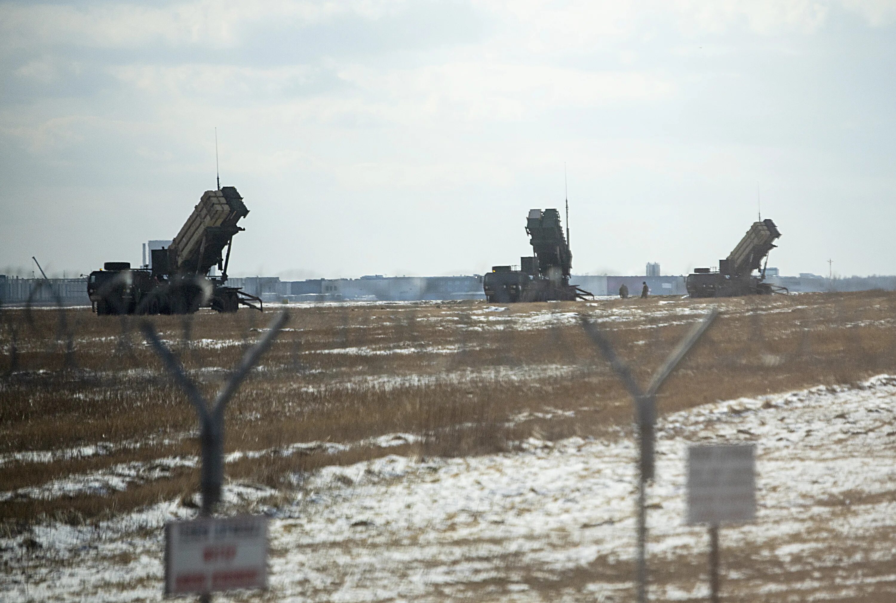 Пэтриот ПВО США. Mim-104 Patriot. Зенитный ракетный комплекс Patriot. ЗРК Patriot дальность.