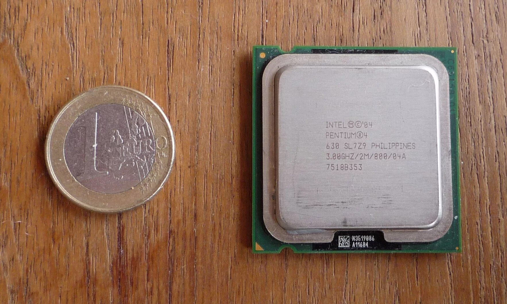Intel pentium 32 bit. Intel pentium 4 630 sl729. intel pentium 4 531. 2 ghz intel pentium 4 or amd athlon or equivalent процессор. intel pentium 4 32-bit.