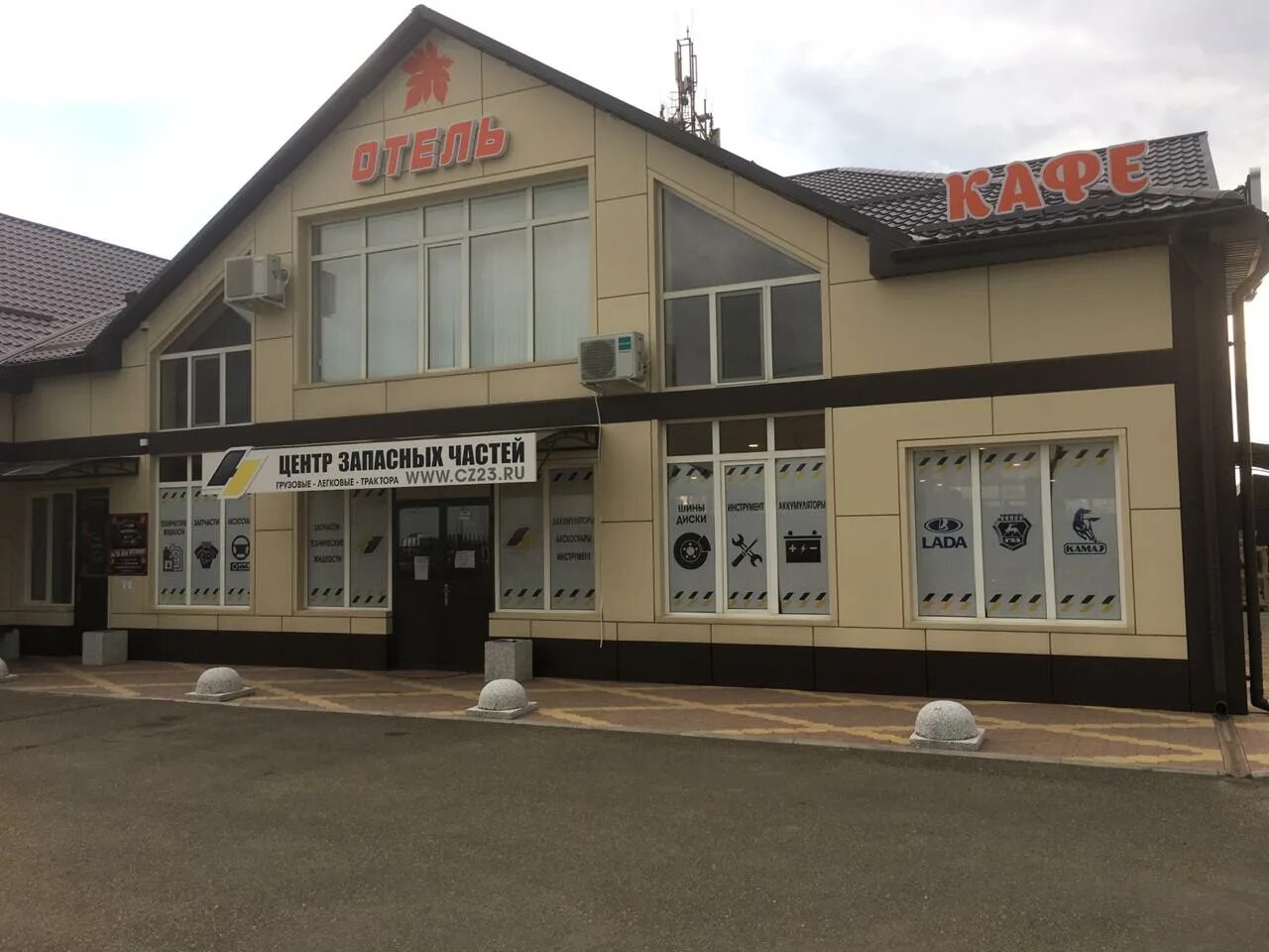 Ленинградская кореновск. Краснодарский край станица кореновск. Ленинградская кореновск. Кореновск площадь. Мясокомбинат  в станице ленинградской.