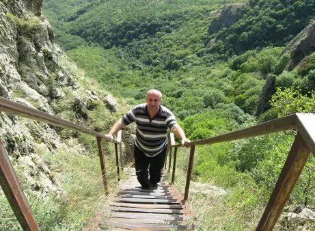 Гия саралидзе где работает сейчас. Гия саралидзе. гия саралидзе семья. гия саралидзе в молодости. гия саралидзе биография фото.