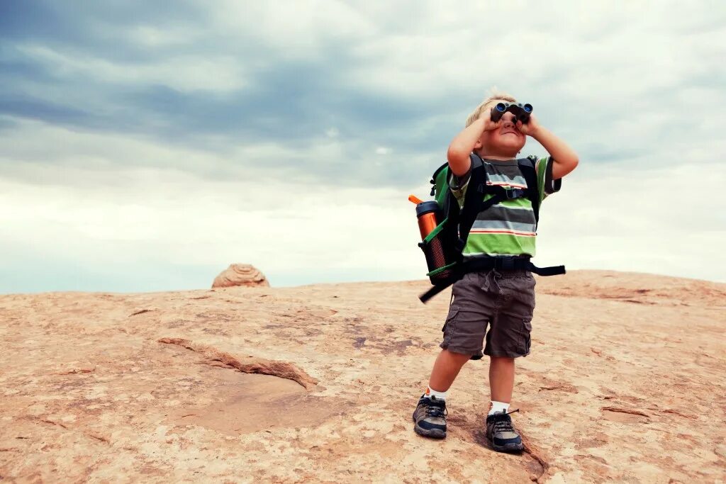 Better exploring the. Kids adventure. explore the world картинка. outdoor adventures for children. to explore.