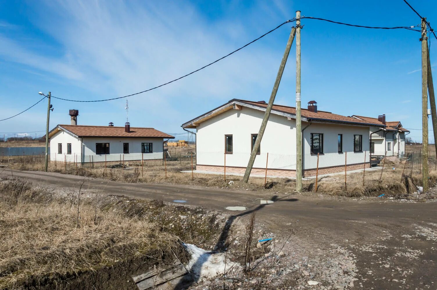 Погода в оржицах ломоносовского. Оржицы коттеджный поселок Ломоносовский район. КП времена года Оржицы. Коттеджный поселок времена года. Котеджный посёлок времена года в Батайске.