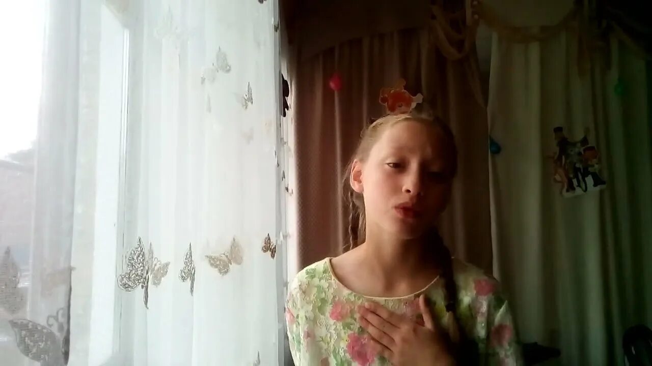 Александру 10 лет. Видеозаписи им лет по 10.