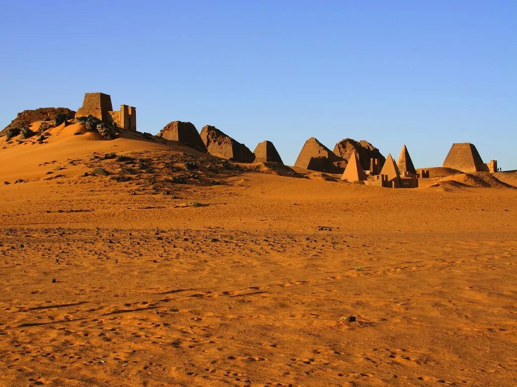 Пустыни судана. Саванновый судан. Южный судан природа. Пустыни древнего египта 5. Особенности рельефа судана.