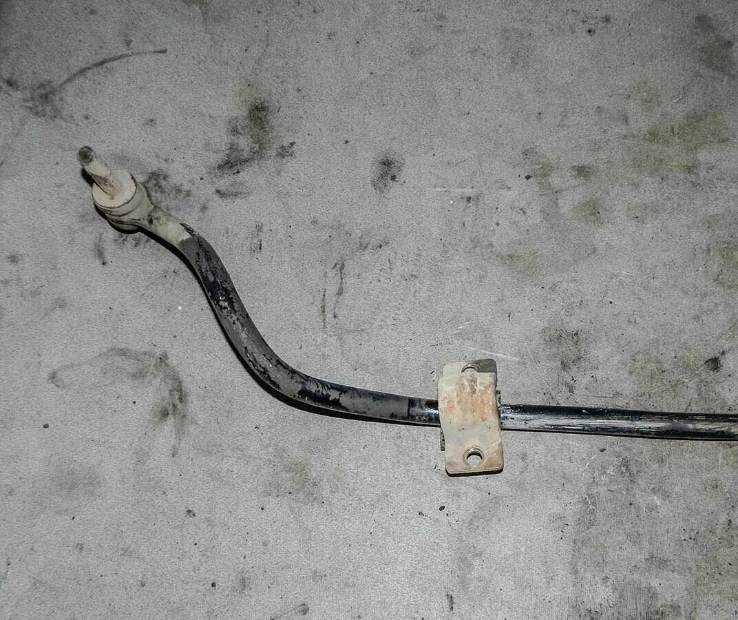 Daewoo nexia стабилизатор. задний стабилизатор нексия. стабилизатора переднего daewoo nexia. стабилизатор устойчивости дэу нексия. стабилизатор нексия n150.