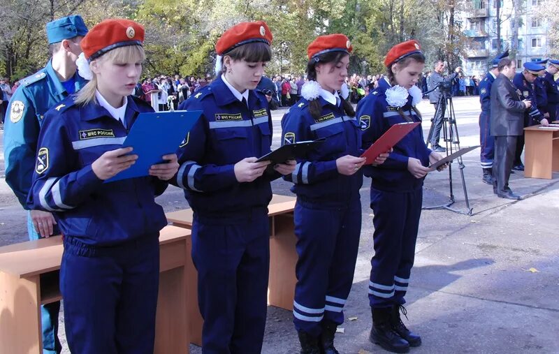 Мчс что нужно сдавать 9. Балаковский Губернаторский техникум МЧС. МЧС Балаково колледж. МЧС Балаково училище. МЧС кадеты Балаково.