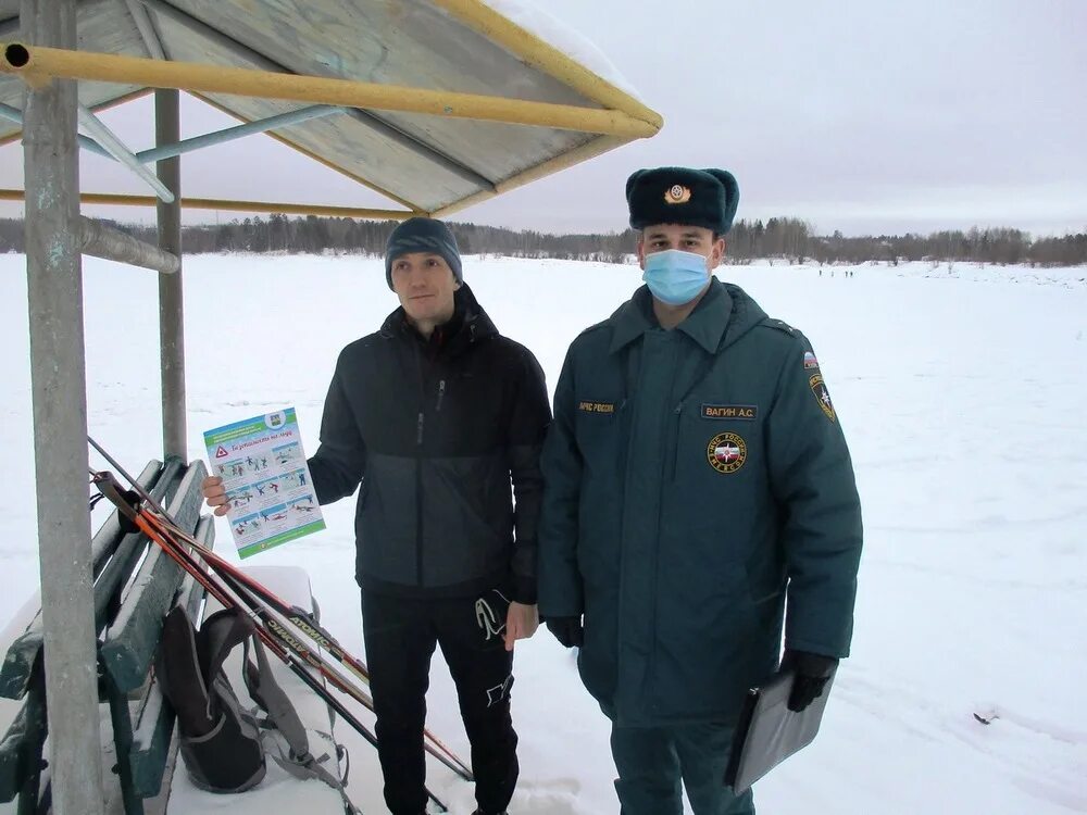 профилактические мероприятия на водных объектах. период ледостава. сотрудники веселовского участка гимс. профилактические мероприятия на водных объектах. защитники мчс на воде.