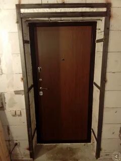 Металлические дверные проемы