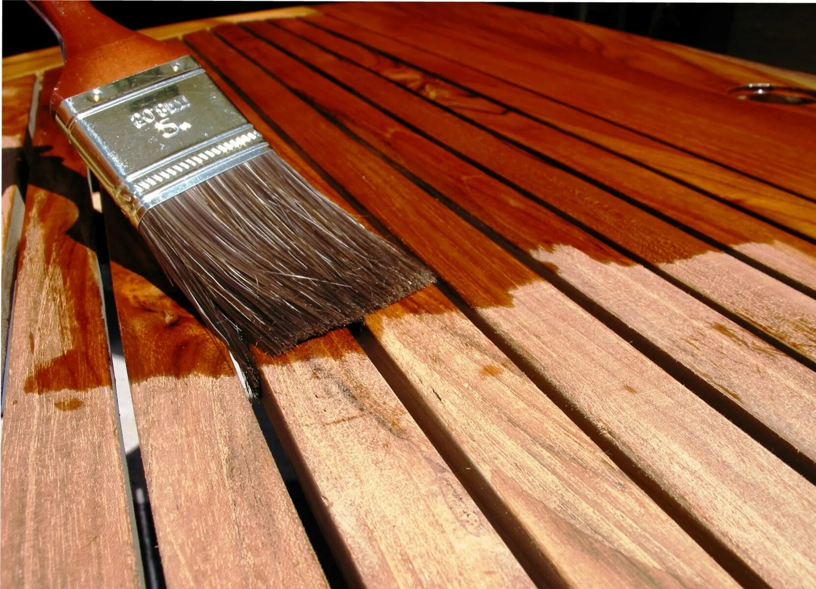 Мозаика под дерево. Бамбуковый паркет в интерьере. Essense tree 25x50 стена. Лак wood stain. Композитное дерево.