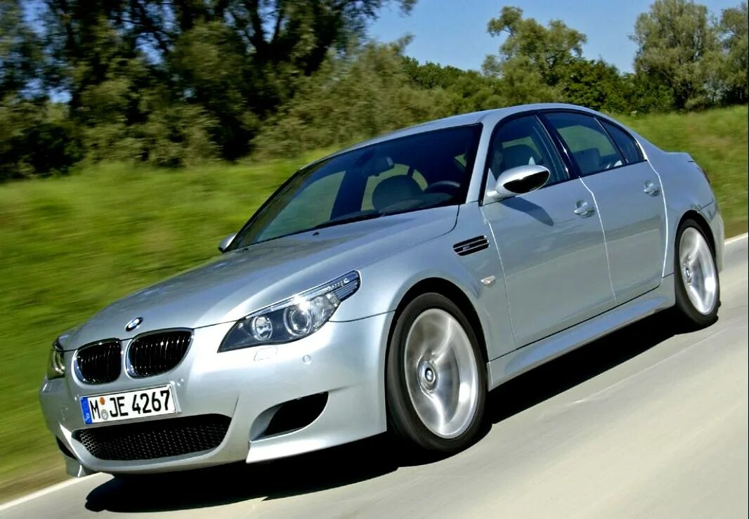 BMW e60 2005. BMW m5 e60. BMW m5 2005. BMW m5 2009.