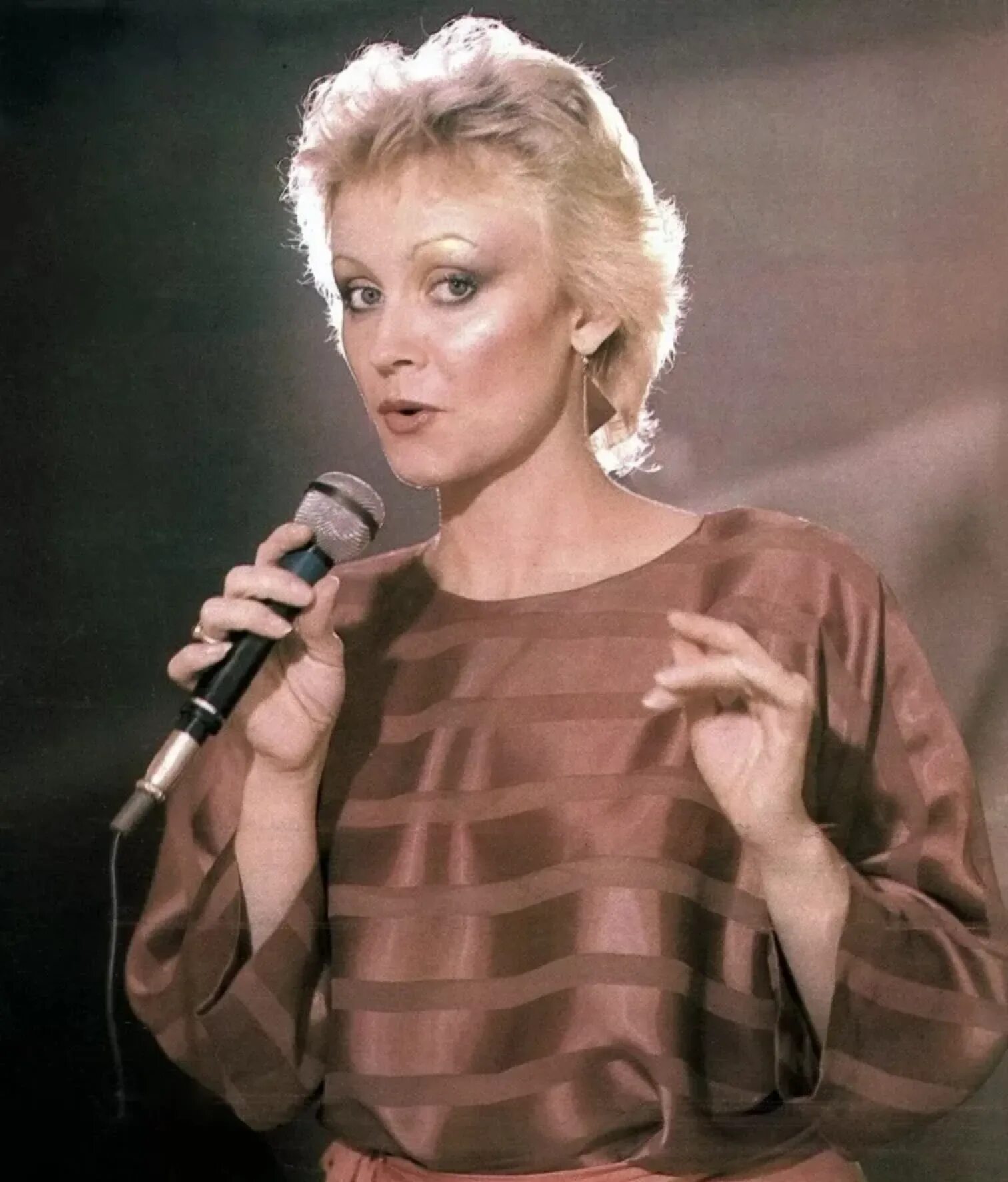 Анне вески 1988. Анне вески 1987. Анне вески в молодости. Анне вески 1984. Анне вески в молодости.