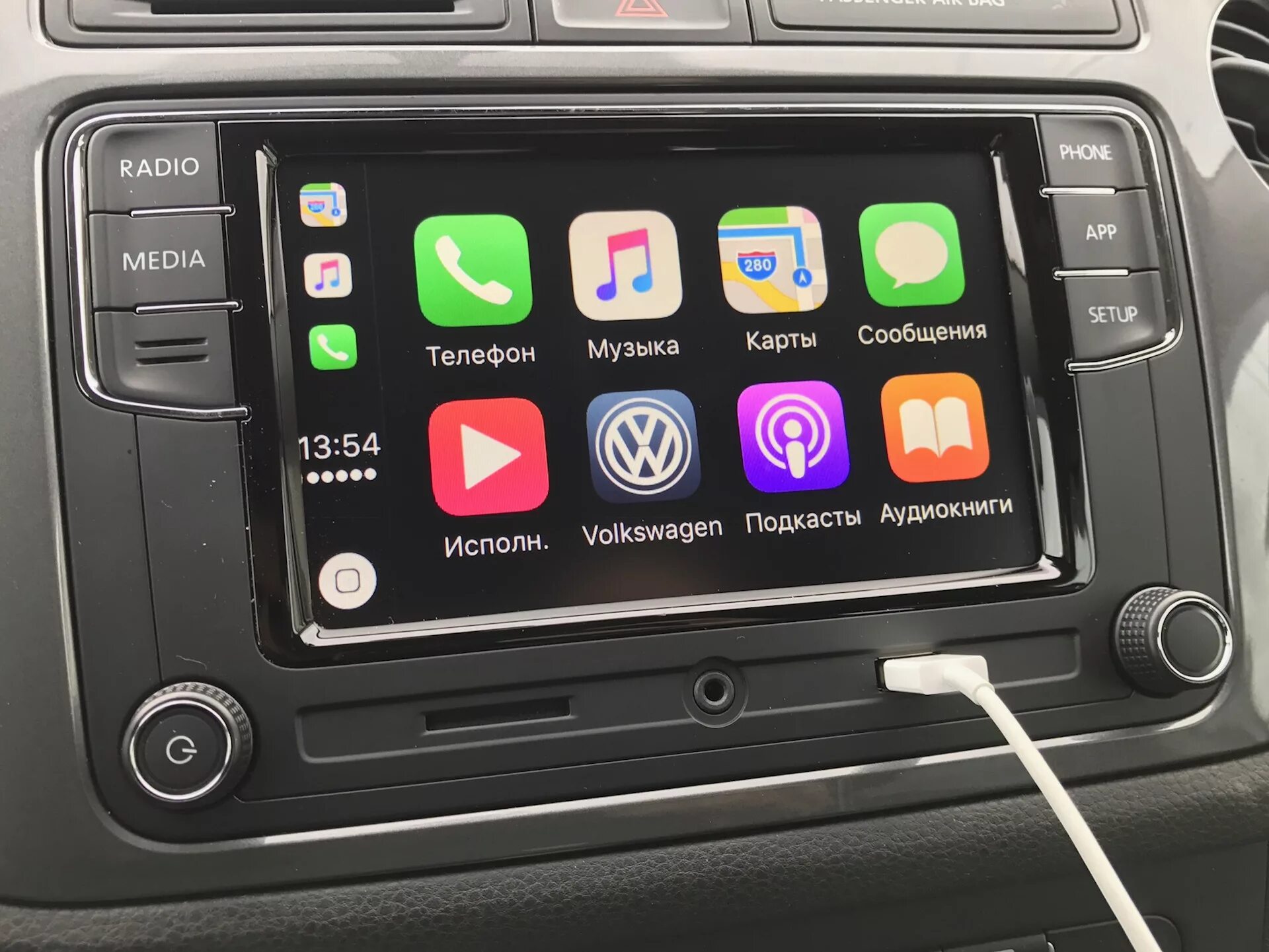 Passat b6 rcd 330. Магнитола rcd 330. Rcd 330 plus. Rcd 330 магнитола volkswagen. Vw rcd 330.