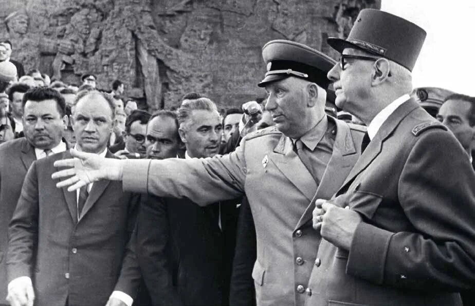 Де голль нато. Визит президента Франции Шарля де Голля в СССР. Визит Шарля де Голля 1966.