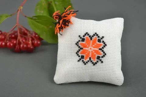 Игольница подушечки