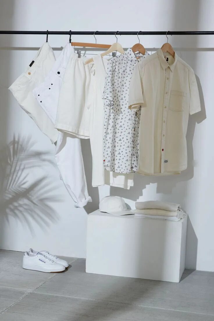 Съемка раскладок одежды. Фотография одежды для инстаграм. Вещи для детей. Одежда летняя идеи. Комплекты одежды на лето.