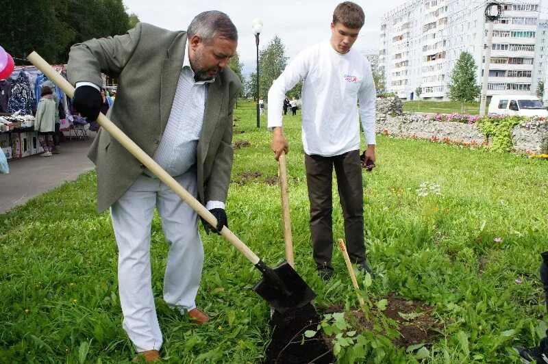 Эжвинское муниципальное унитарное предприятие Жилкомхоз. Генеральный директор ЭМУП Жилкомхоз Эжва фамилия. Показания счетчика воды эжва жилкомхоз