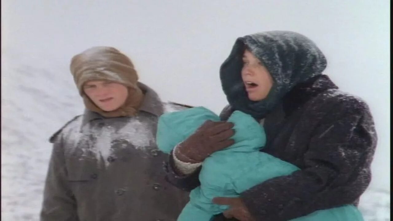 Джим и дженнифер столпа сейчас фото. Джеймс холден экспансия. Andrew scott moriarty. Александрийская колонна в риме. Фото столп провалами.